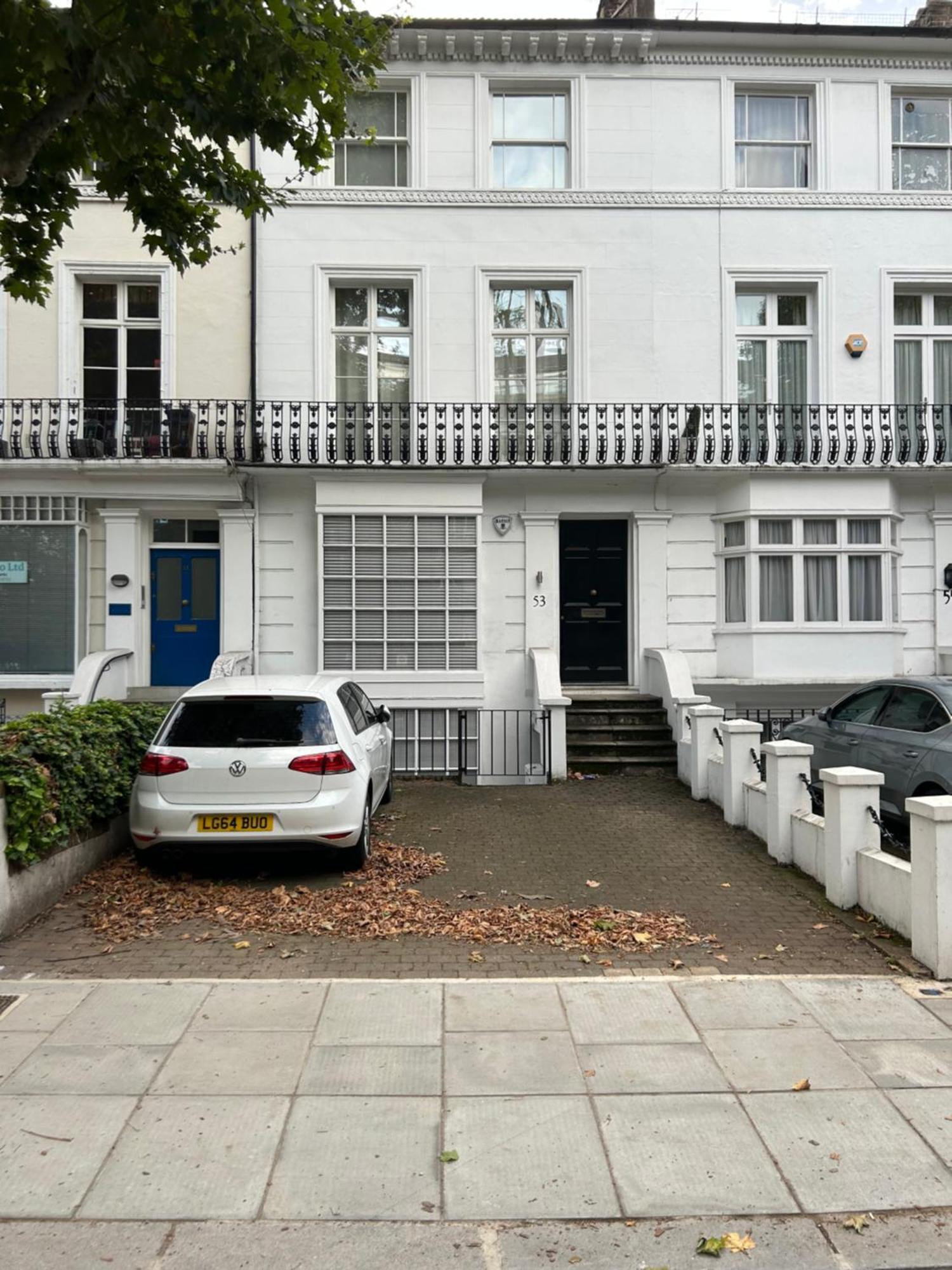 Number 53 - Stunning Maisonette With Parking In Kensington & Chelsea Appartement Londen